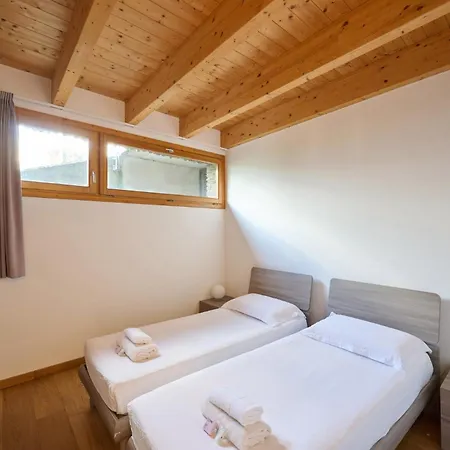 Holiday home Paradiso Del T4
